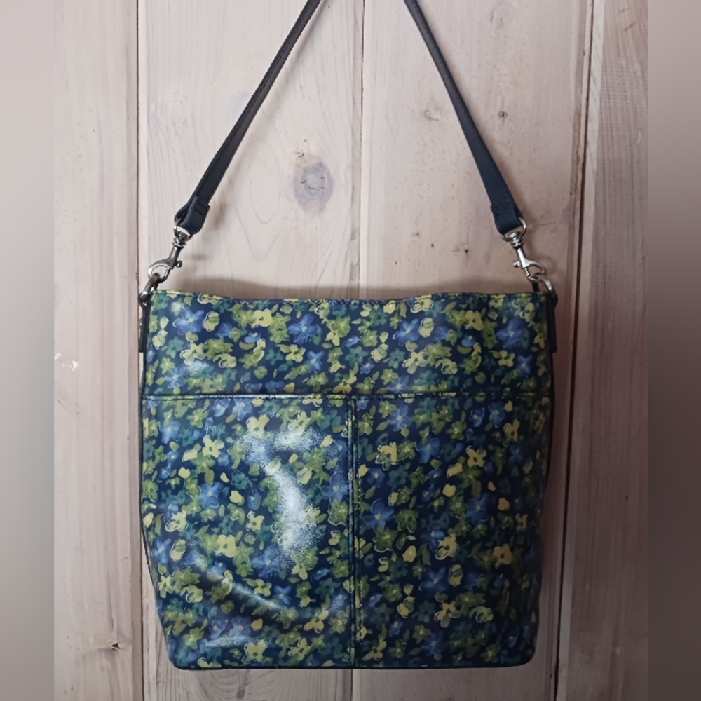 PATRICIA NASH MULTICOLOR FLORAL LEATHER SHOULDER BAG TOTE NWOT NAVY GREEN YELLOW